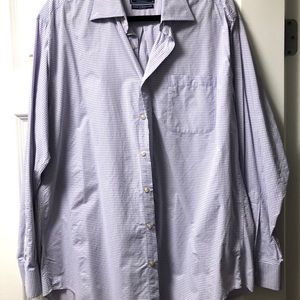 Vineyard Vines Checkered button down shirt